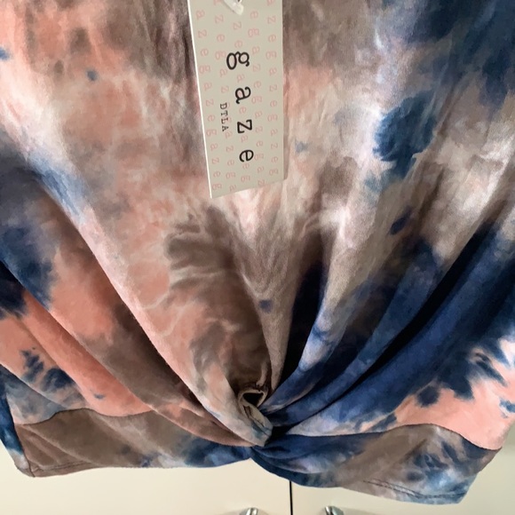 Gaze jr sz L knotted front tie dye top NWT - Picture 3 of 5